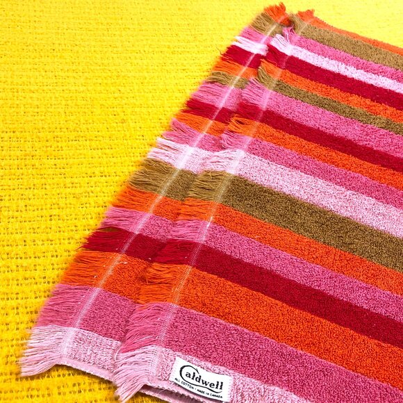 Vintage 70s CALDWELL Cotton Bath Towel 22.5" x 39": Pink Green Orange Stripes - Picture 8 of 10